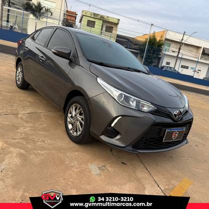 TOYOTA YARIS 1.5 16V FLEX XS CONNECT MULTIDRIVE TOYOTA YARIS 1.5 16V FLEX XS CONNECT MULTIDRIVE
